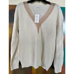 Made With ❤️ Off White Beige Lace V-Neck Pull-over Light Weight Sweater NWT